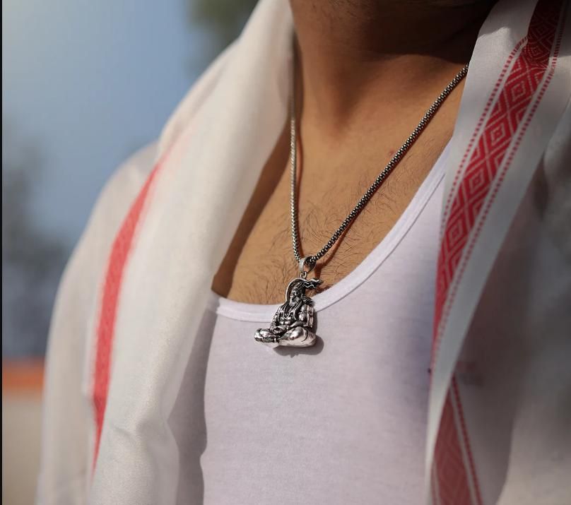 Silver Hanuman Ji Locket With Chain